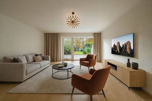 Wohnzimmer_gestaged - 4 Zimmer Reihenmittelhaus in Uetersen