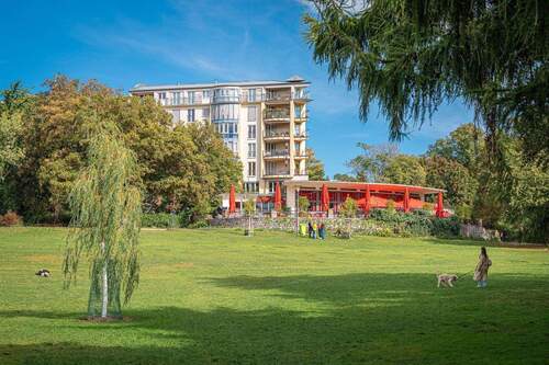 Titel - Sanierte 2-Zi.-Wohnung mit Loggia direkt am Weinbergspark - Berlin-Mitte