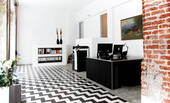 Offener Bürobereich - Außergewöhnliches Design-Büro in der Südstadt - Schreibtischplatz sofort frei