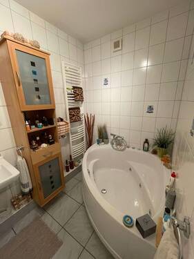 Bad - 3 Zimmer Etagenwohnung zum Kaufen in Herne