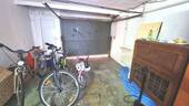 Garage - 