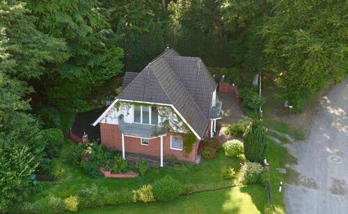 Bild 2 - 6 Zimmer Einfamilienhaus zum Kaufen in Marklohe