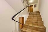 Treppenhaus - 2 Zimmer Einfamilienhaus in Ingolstadt