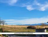 mögliche Bergsicht vom Nachbarhaus - Sonniges baureifes Land mit möglicher Bergsicht in ruhiger Lage