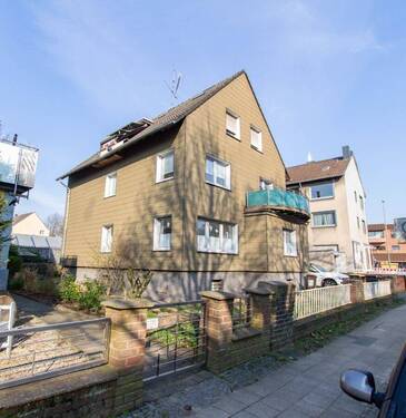 18. Haus vorne - 