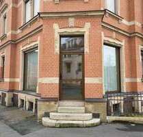 Attraktive Büro-Praxis- bzw. Ladenfläche mit großen Schaufenster-Fronten - Nähe Fußgängerzone & - Sonneberg