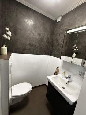 Gäste-WC - Etagenwohnung mit 93,50 m&sup2; in Uetersen zur Miete