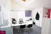 Büro in der 2. Etage - Gehoben ausgestattetes Büro auf zwei Etagen.