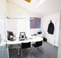 Gehoben ausgestattetes Büro auf zwei Etagen. - Breisach am Rhein