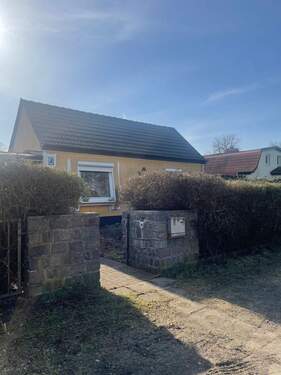 IMG_1389.jpeg - Besichtigung Mittwoch 18:30 - Schnäppchen Vorder-Grundstück mit Althaus ,