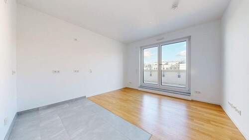 Kuche-Wohnbereich - 2 Zimmer Etagenwohnung in Frankfurt am Main