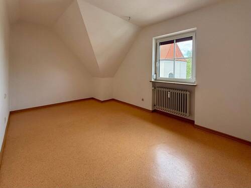 Schlafen 1 - 3 Zimmer Etagenwohnung in Schongau
