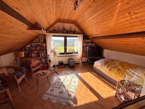 Schlafzimmer DG Haus rechts - 