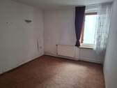 Raum hinten, links im EG - 