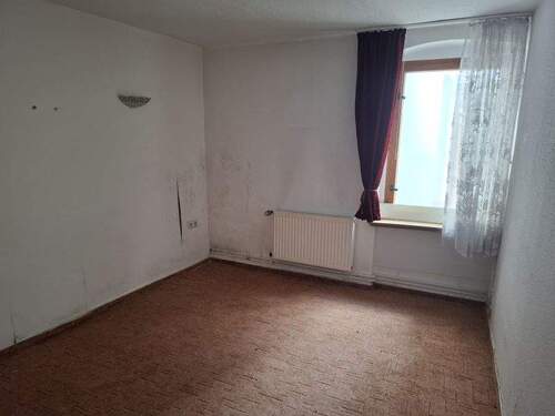 Raum hinten, links im EG - 