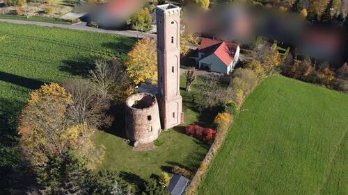 Holländerturm mit Mühlenstumpf - 1 Zimmer Mehrfamilienhaus, Wohnhaus in Döbeln