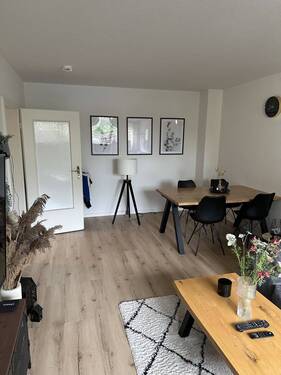 Wohnzimmer - 2 Zimmer Etagenwohnung in Flensburg