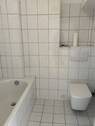 Bad mit Wanne - 
