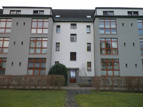 Hausrückseite - 2 Zimmer Etagenwohnung zur Miete in Zwickau-Nordvorstadt