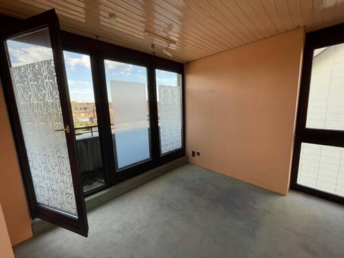 SZ mit kleinem Balkon - 