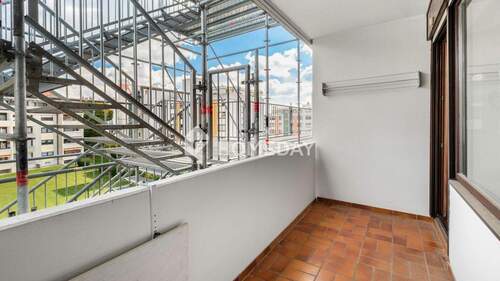 Loggia 4 - 