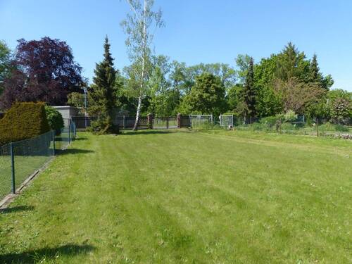 Ansicht Garten + Zufahrt B.1 - Charmantes Stadthaus mit großem Grundstück und Ausbaupotenzial - ca. 1.650 m² Grundstücksfläche mitten in der Stadt!