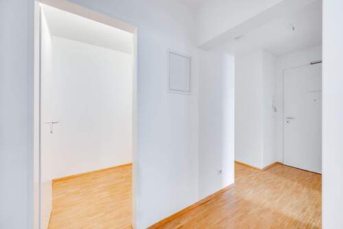 Diele - 3 Zimmer Etagenwohnung in München