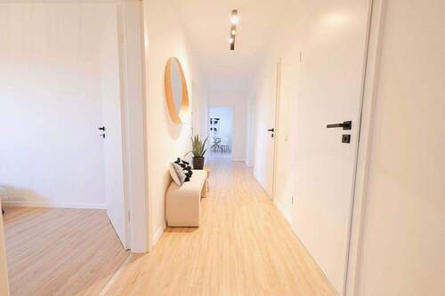 Flur - 3 Zimmer Etagenwohnung in Schweinfurt