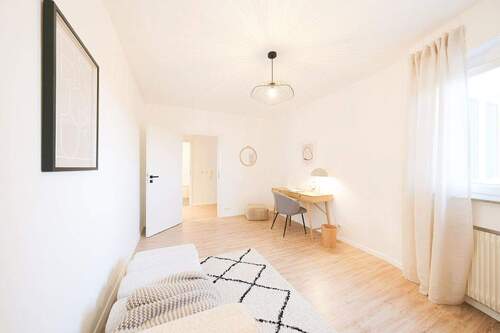 Büro/Kinderzimmer - 