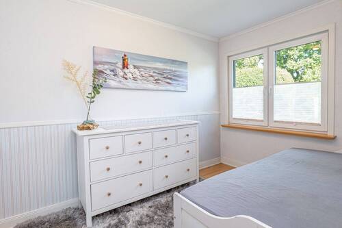 Gäste- bzw. Arbeitszimmer - 