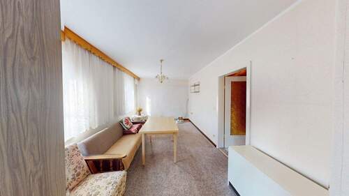 Wohnzimmer im Erdgeschoss - 