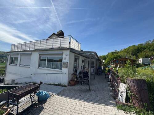 Eingangsbereich - Einfamilienhaus mit 125,00 m² in Einbeck zum Kaufen