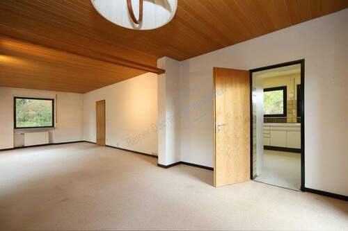 ESS- / WOHNZIMMER - 5 Zimmer Einfamilienhaus in Darmstadt