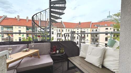 Balkon - Etagenwohnung mit 81,00 m&sup2; in Leipzig zum Kaufen