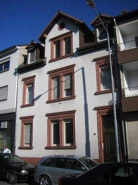 Objektansicht - Zentral gelegene Single-Wohnung direkt gegenüber vom Westpfalz Klinikum!