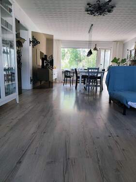 Bild 1 - Zweifamilienhaus mit Gewerbeeinheit in Riegelsberg-OT zu verkaufen