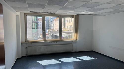 Sprechzimmer 1 - 