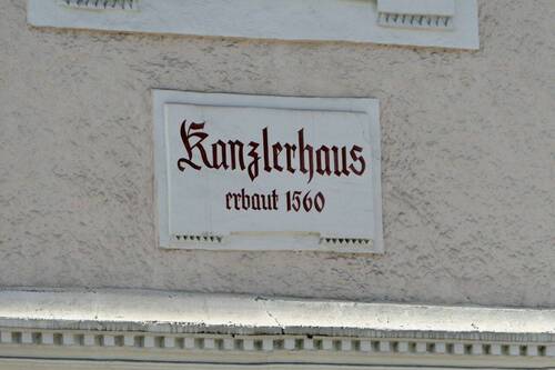 Außen Alt - Innen neu - 