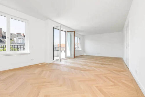 Bild 2 - 4 Zimmer Etagenwohnung zum Kaufen in Berlin