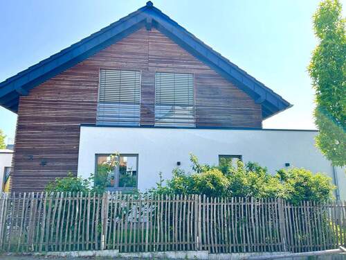 Außenansicht Norden - Einfamilienhaus mit 141,00 m&sup2; in Erftstadt zum Kaufen