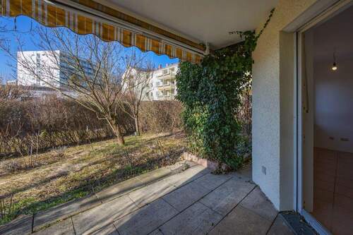 Terrasse - Terrassenwohnung mit 53,60 m&sup2; in München zum Kaufen