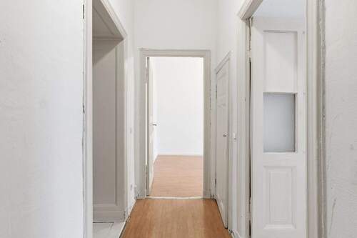 WE24 Flur (2) - 3 Zimmer Etagenwohnung in Berlin