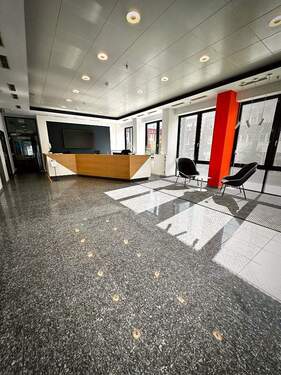 Lobby - 