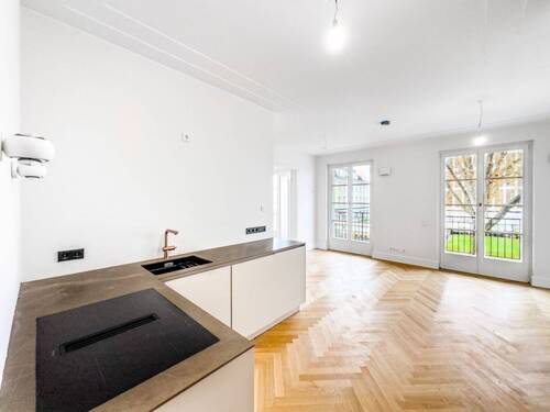 Wohnzimmer_Küche - 2 Zimmer Etagenwohnung in Düsseldorf