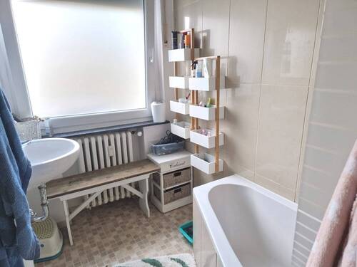 Badezimmer OG-Wohnung - 