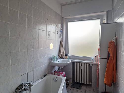 Badezimmer EG-Wohnung - 