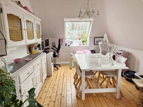 Wohnzimmer DG-Wohnung - 