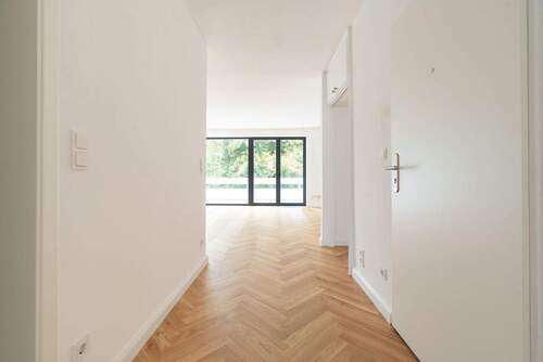 Flur + offener Wohnbereich - 