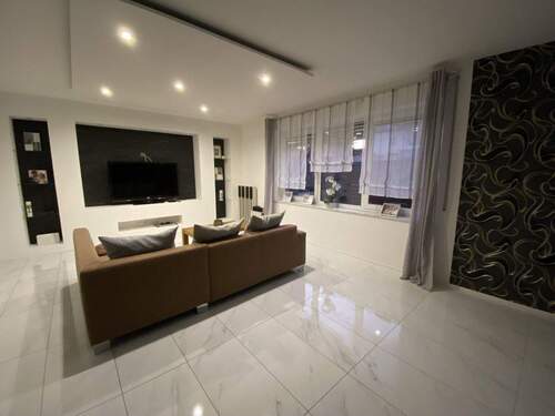 großzügiger und lichtdurchflutetet Wohn- & Essbereich mit Terrassenzugang - Erdgeschoss - 