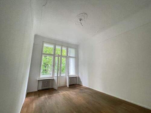 Die gesamte Einheit - Privates Büro - 